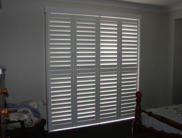 bi fold shutters for sliding glass external doorway - DSC05434