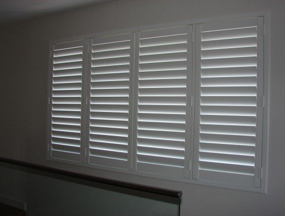 plantation shutters - DSC06030