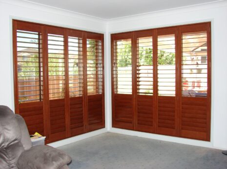 plantation timber shutters - DSC04305